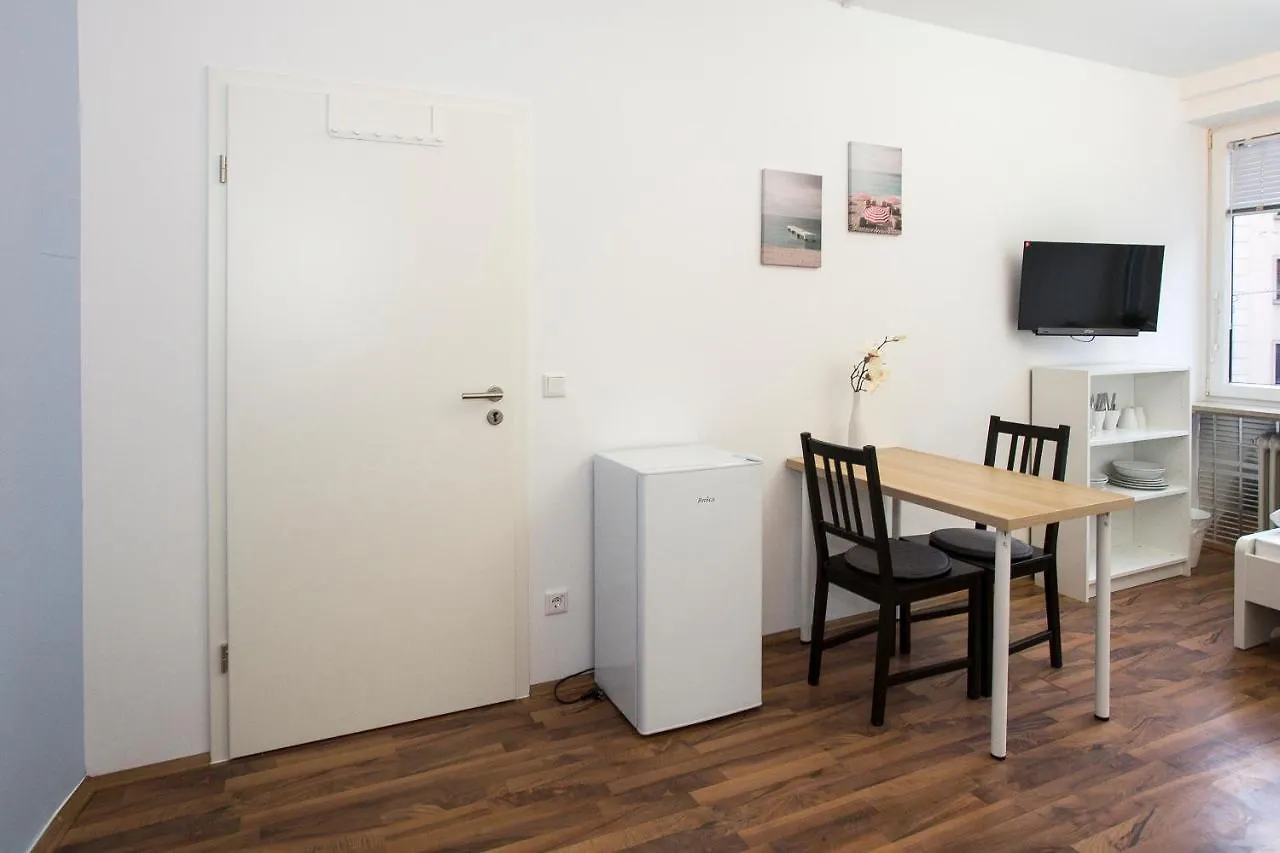 Hostel Zentral Gelegene Zimmer Mit Gemeinschaftsbad Und Kueche Norimberk Německo